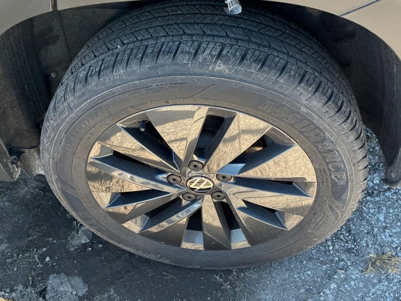 VW Taos * Comfortline * CARFAX * ЦЕНА ДО БГ, снимка 7 - Автомобили и джипове - 52893421