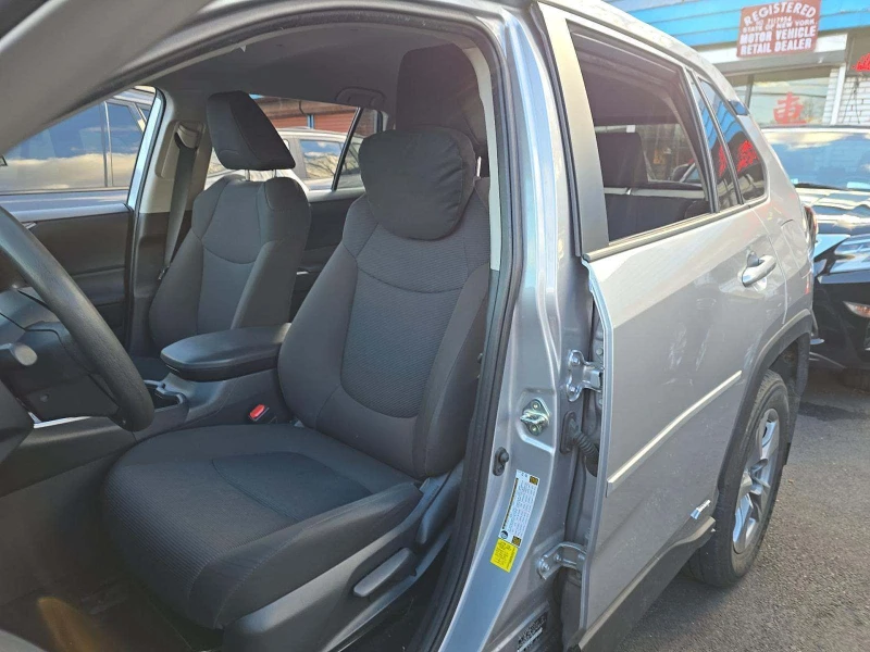 Toyota Rav4, снимка 6 - Автомобили и джипове - 53180755