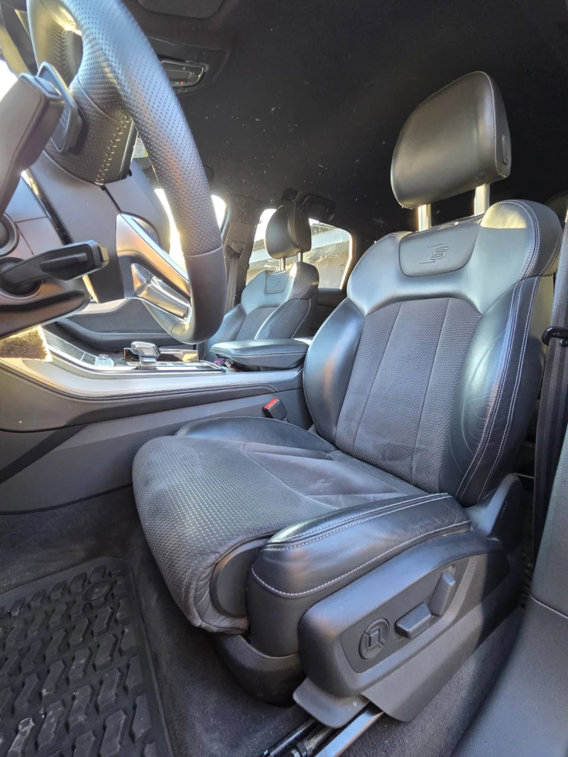 Audi Q7 50TDi* Sline* Full* Първи собственик, снимка 11 - Автомобили и джипове - 53260898