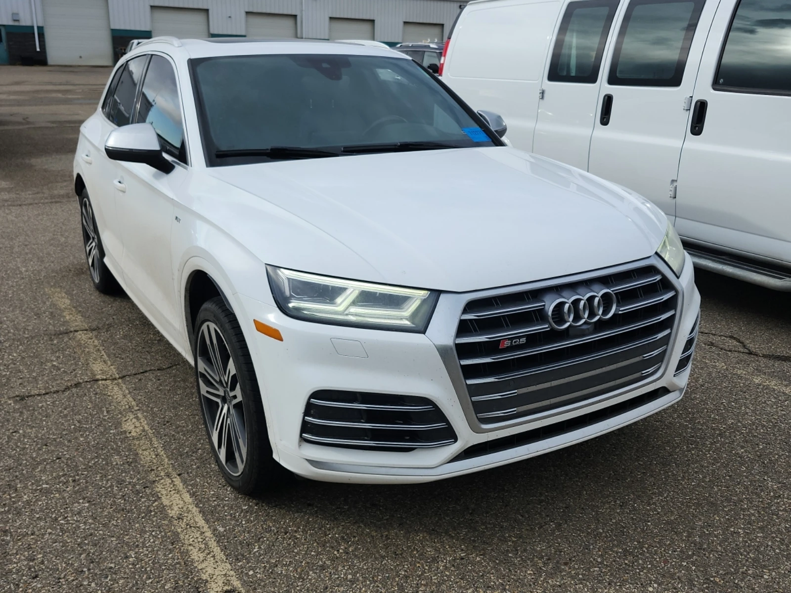 Audi SQ5 V6 TURBO* QUATTRO* HEAD-UP* АвтоКредит(ЦЕНА ДО БГ), снимка 1