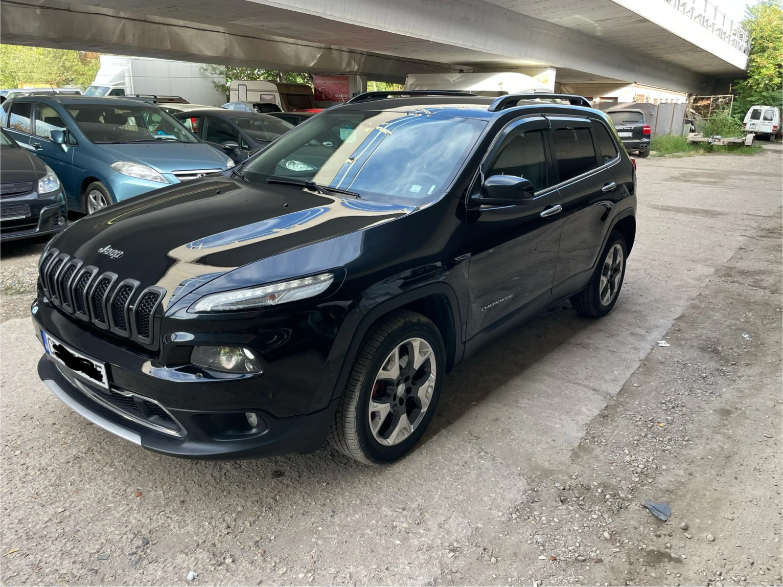 Jeep Cherokee 2.2JTDI-LIMITED-9G-КСЕНОН-LED-NAVI-KEYLESS GO-FULL - изображение 3