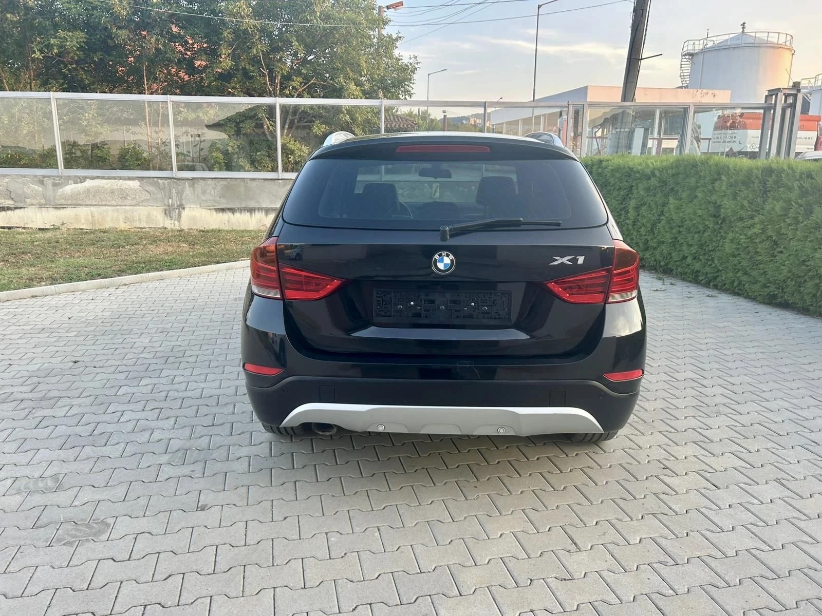 BMW X1 SDrive18d Msport (105 KW)  Facelift Автомат - изображение 6