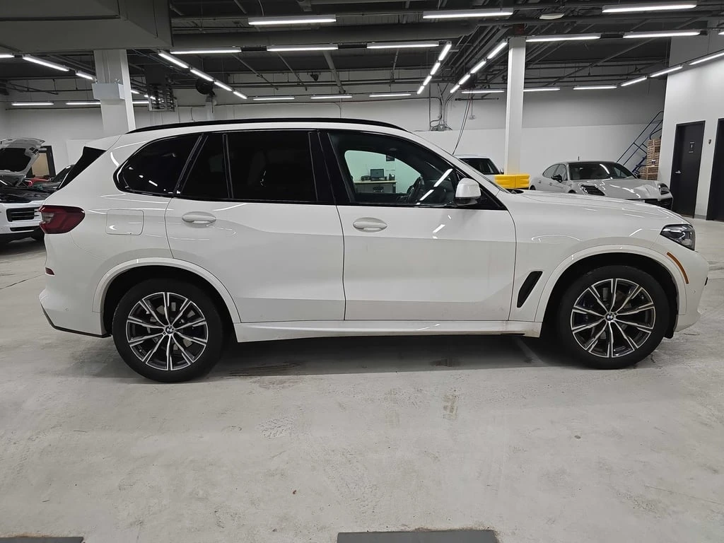 BMW X5 2022 xDrive40i * CARFAX * БЕЗ ПЪРВОНАЧАЛНА ВНОСКА - изображение 4