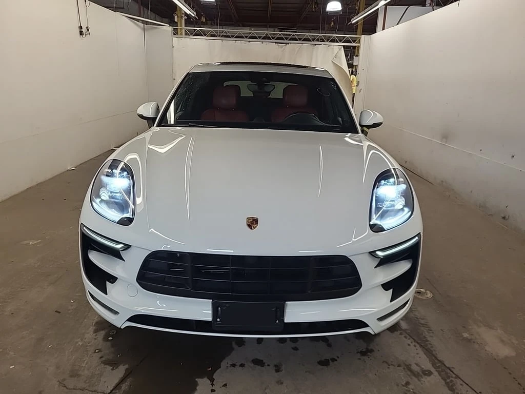 Porsche Macan * GTS * CARFAX *  - изображение 6