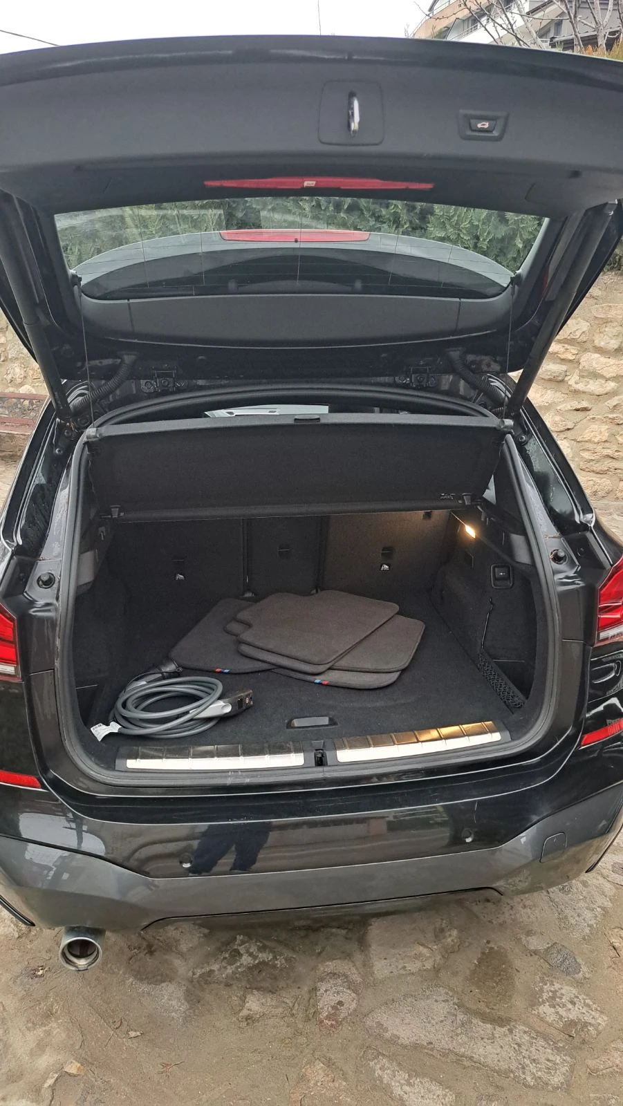 BMW X1 1.5 - изображение 8