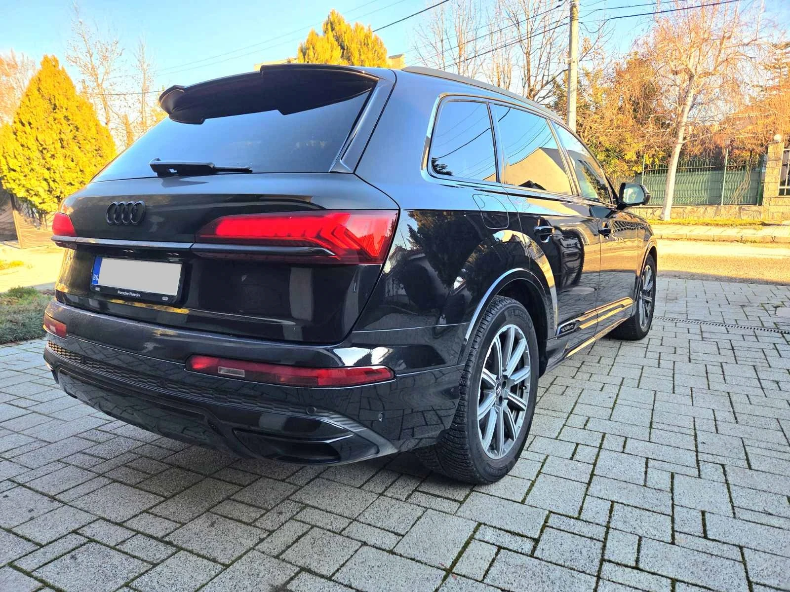 Audi Q7 50TDi* Sline* Full* Първи собственик - изображение 5