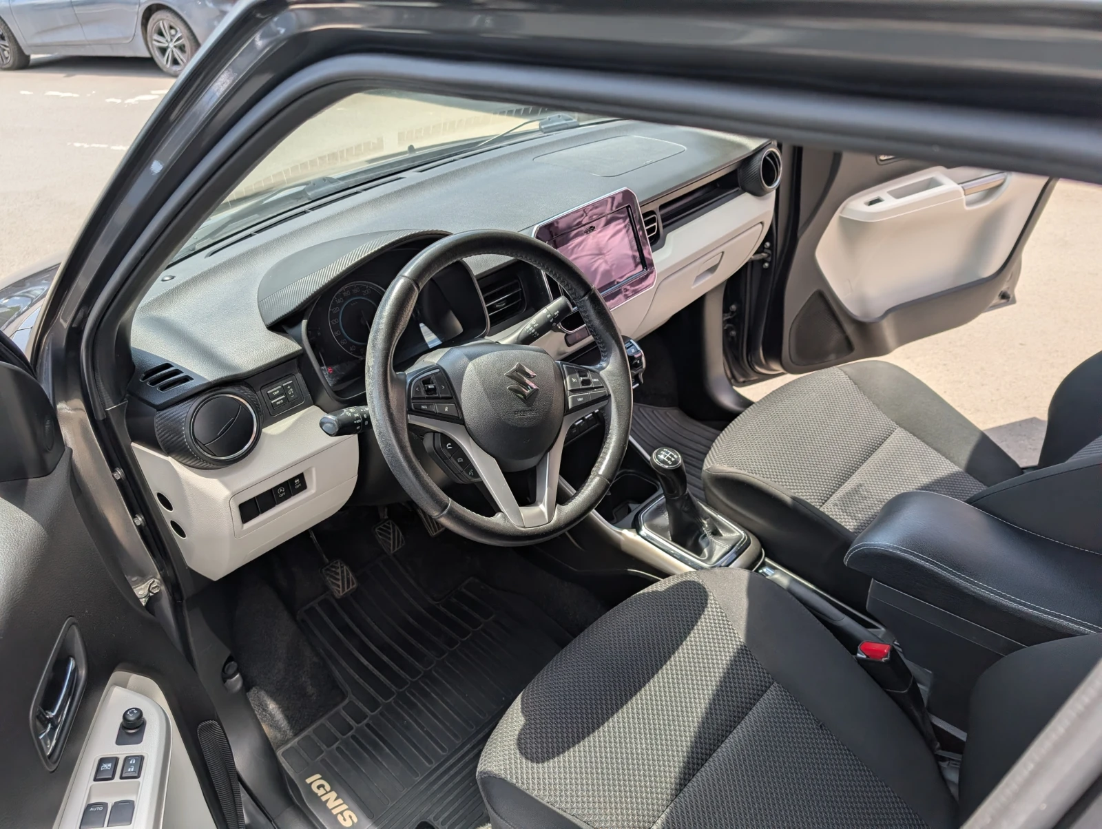 Suzuki Ignis 4x4 GLX ХИБРИД, снимка 4 - Автомобили и джипове - 54633279