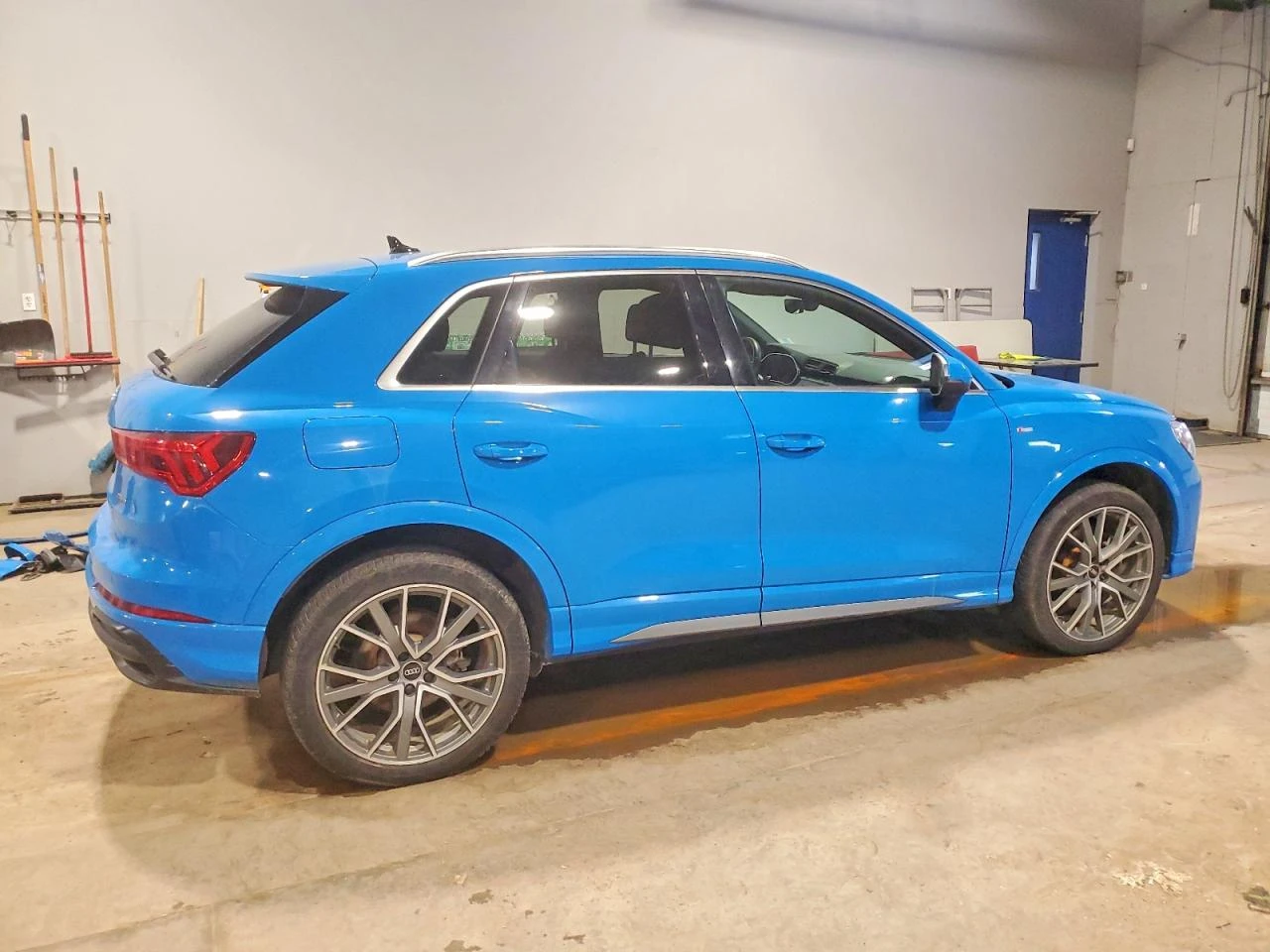 Audi Q3 2l Technik 45, снимка 3 - Автомобили и джипове - 54705293