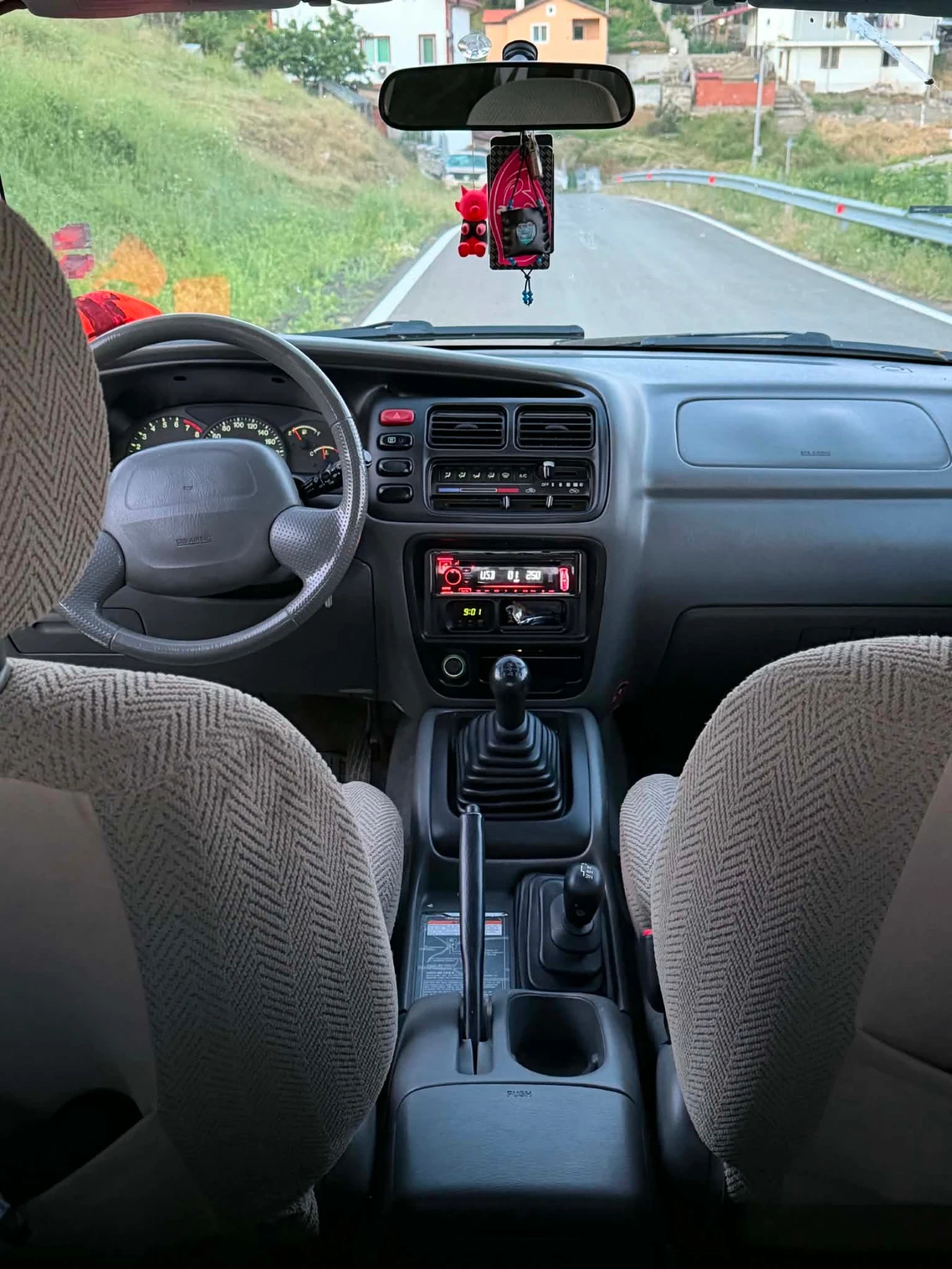 Suzuki Grand vitara, снимка 6 - Автомобили и джипове - 54960932