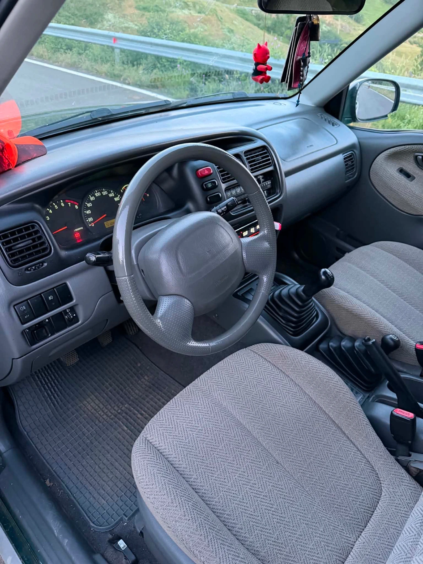 Suzuki Grand vitara, снимка 2 - Автомобили и джипове - 54960932