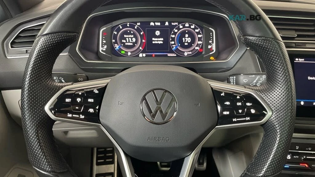 VW Tiguan Highline R-Line 4Motion* ОБДУХВАНЕ* ПАМЕТ* DIGITAL, снимка 15 - Автомобили и джипове - 55146749