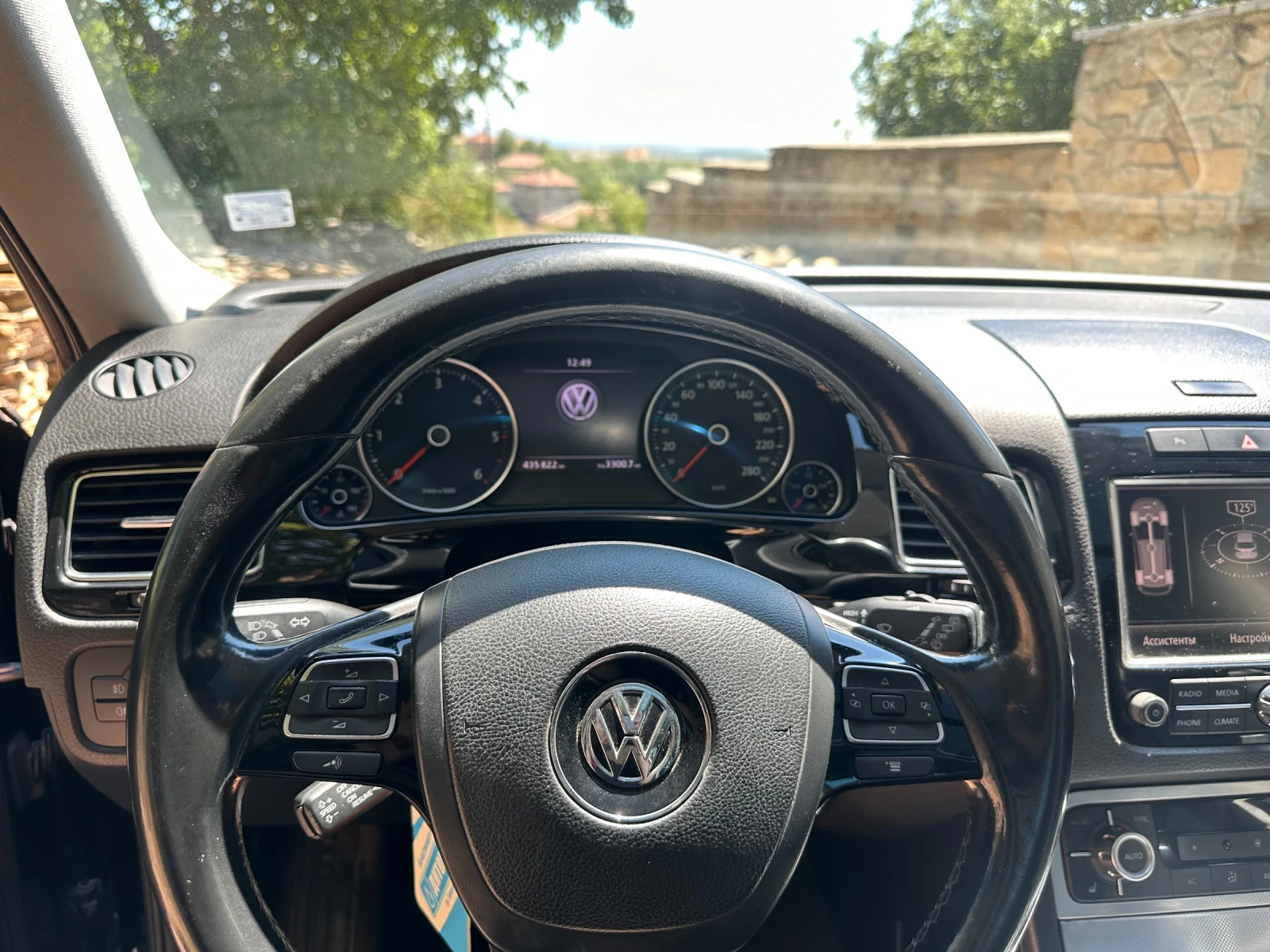 VW Touareg, снимка 12 - Автомобили и джипове - 55658616