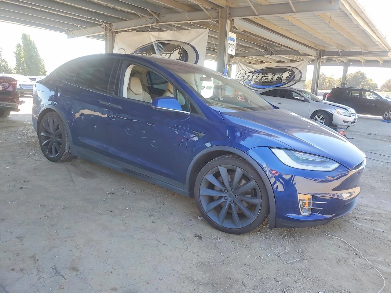 Tesla Model X 75D AWD, снимка 4 - Автомобили и джипове - 55893476