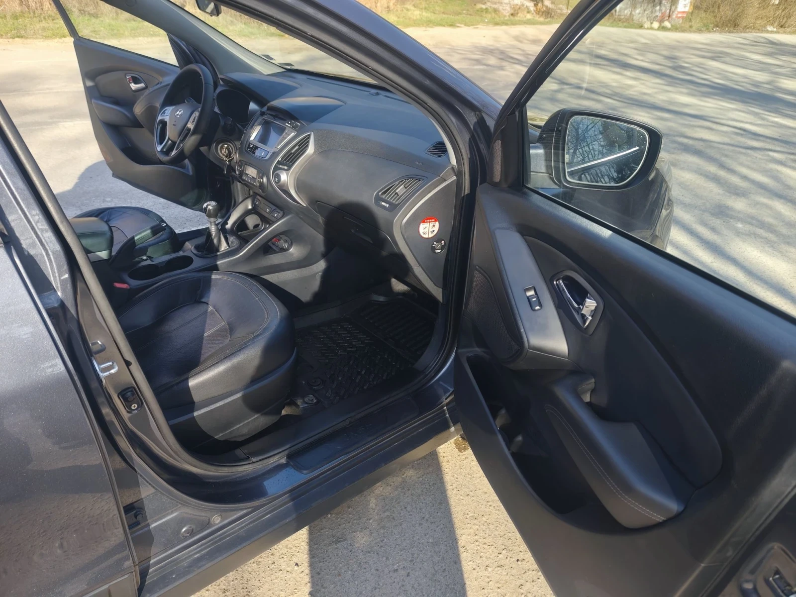 Hyundai IX35, снимка 8 - Автомобили и джипове - 56307424