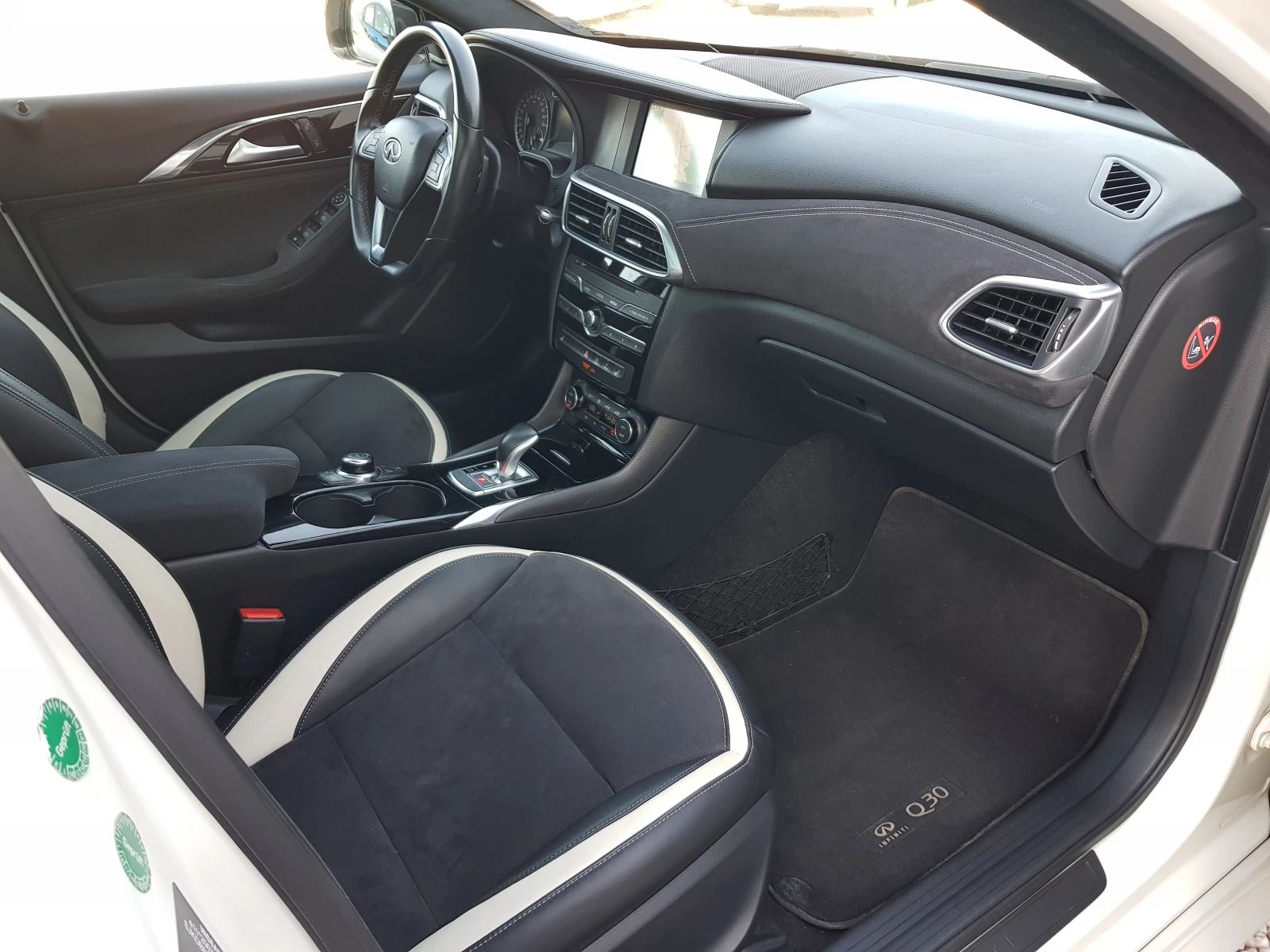 Infiniti Q30 S AWD FACELIFT BOSE �������� ������� ��������� | Mobile.bg � ����������� 10