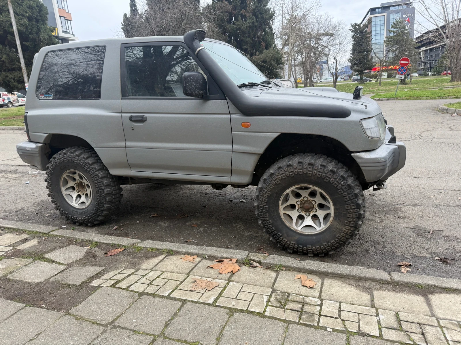 Mitsubishi Pajero 3.0 177 коня, снимка 5 - Автомобили и джипове - 56728678