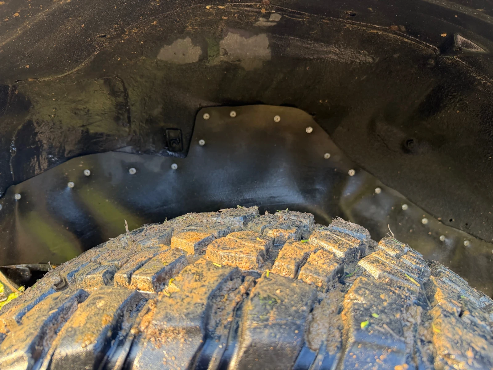 Mitsubishi Pajero 3.0 177 коня, снимка 11 - Автомобили и джипове - 56728678
