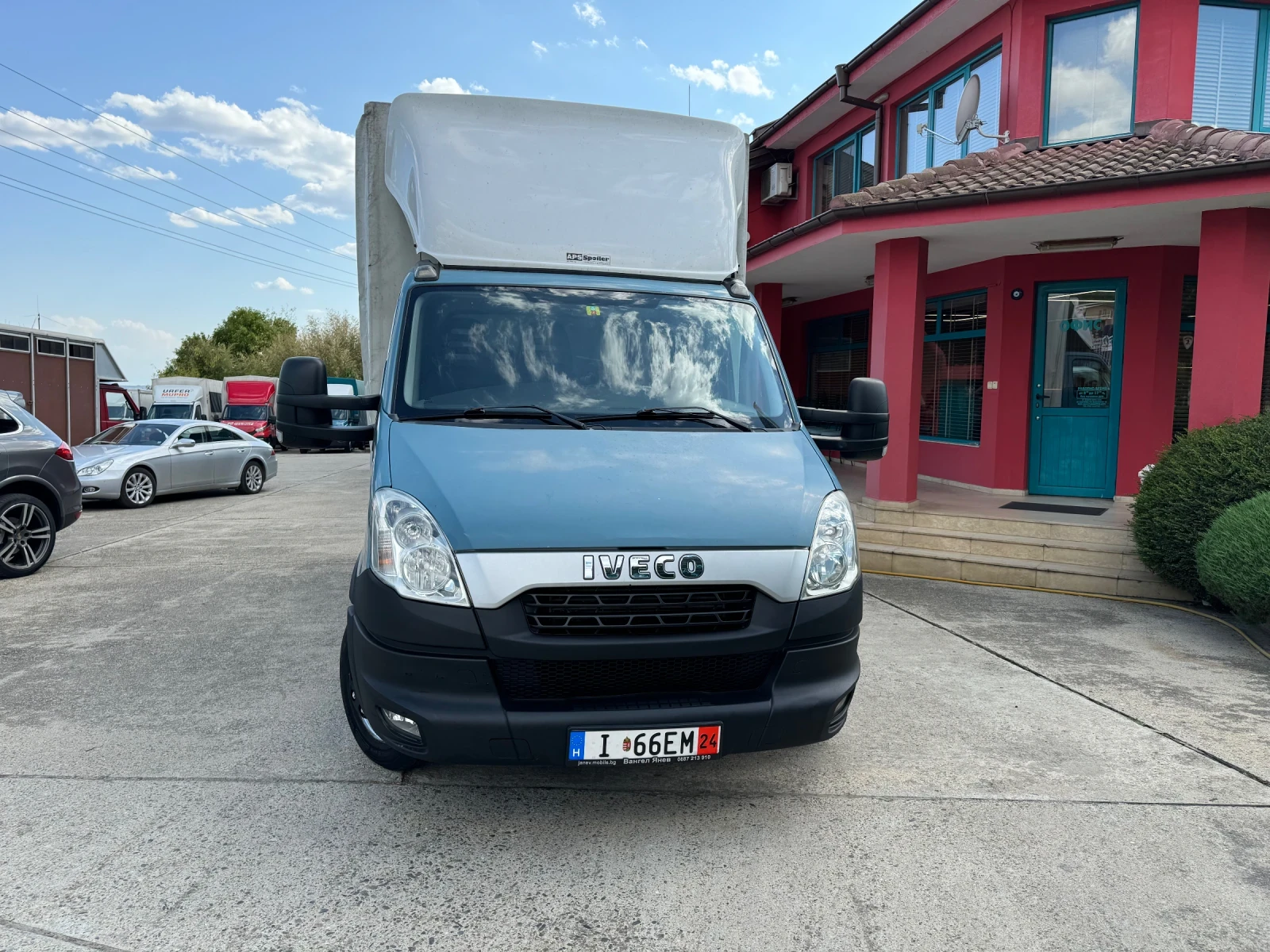 Iveco Daily 3.0HPI* 35c17* Климатик* Падащ борд - изображение 2