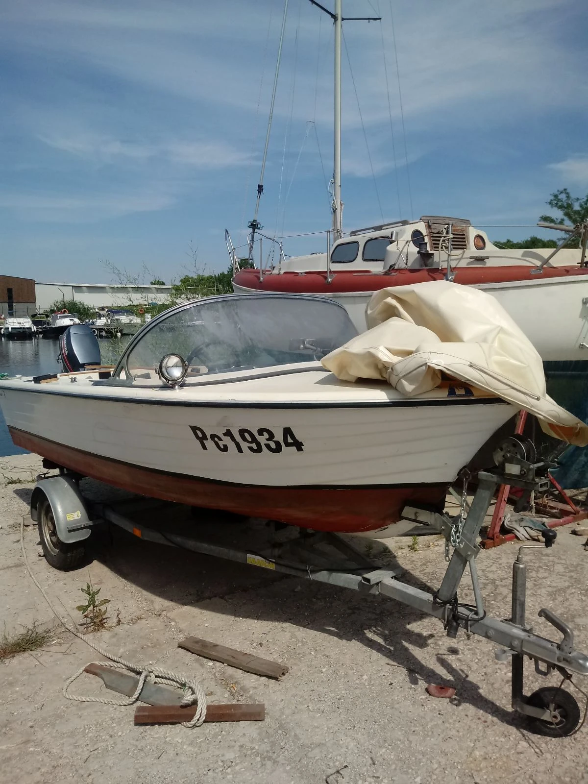 Лодка Yamaha, снимка 3 - Воден транспорт - 55314044