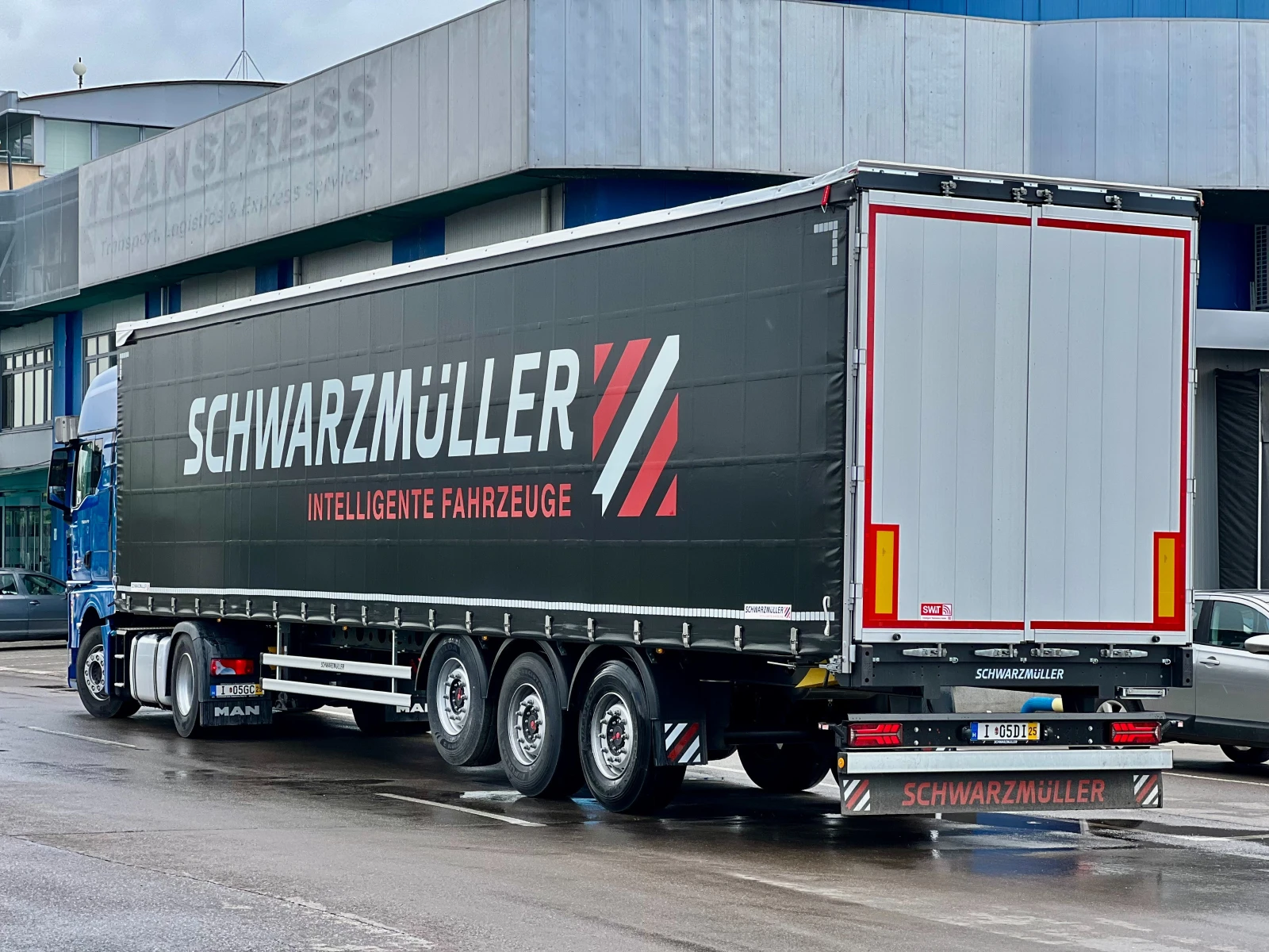  Schwarzmuller J-Serie, 5570kg, , FULDA | Mobile.bg   2