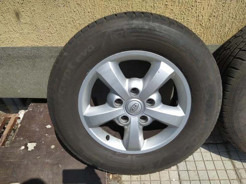 Гуми с джанти GoldenTyre 245/65R17, снимка 5 - Гуми и джанти - 39426127