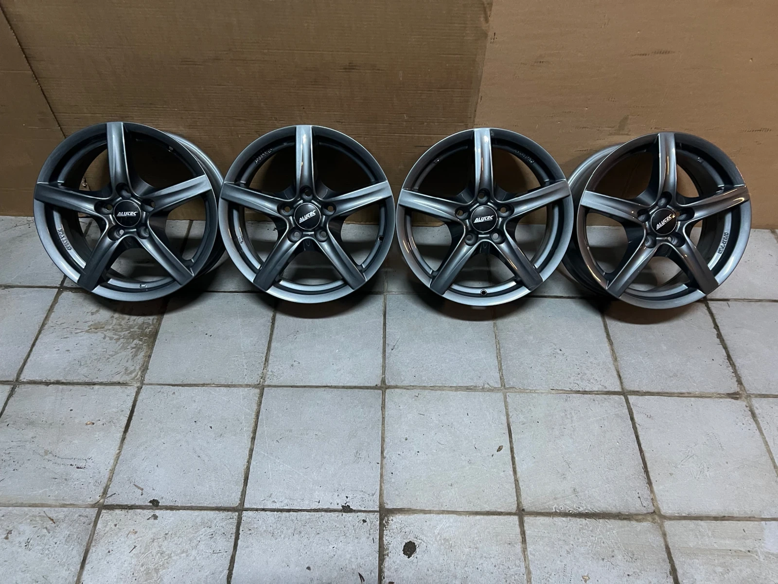 ������ | Mobile.bg � ����������� 6