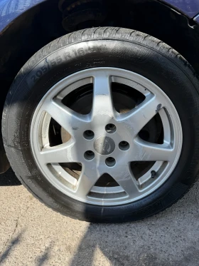 VW Touran 1.6 !!Сменени Вериги!!, снимка 15