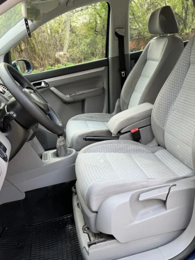 VW Touran 1.6 !!Сменени Вериги!!, снимка 7