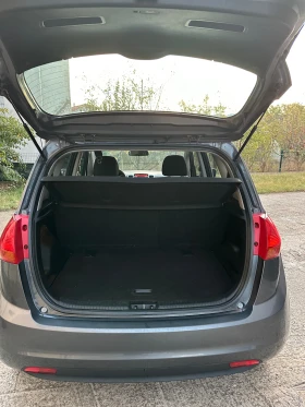 Kia Venga 1.4i* обслужена* , снимка 14