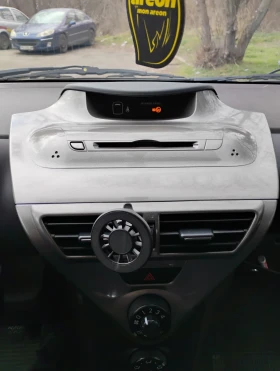 Toyota IQ undefined | Auto.bg — изображение 12
