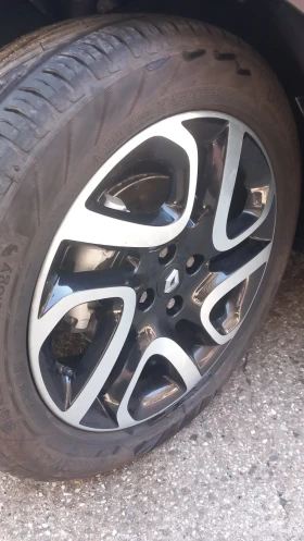 Renault Captur 1.5dci/90kc, 2014г., 103000км - 6200 € / 12126.15 лв. - 13970358 4