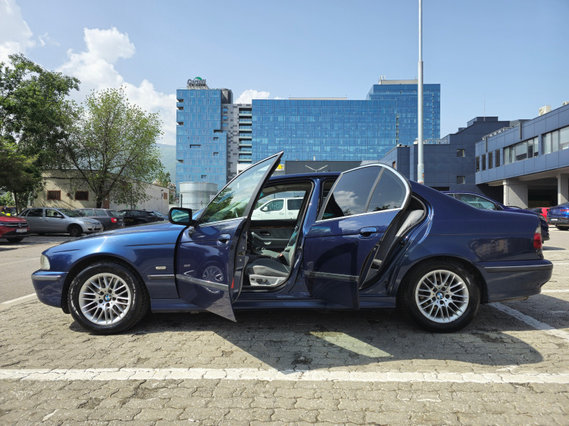 BMW 535 V8 3.5L LPG (газ), снимка 1 - Автомобили и джипове - 46462475