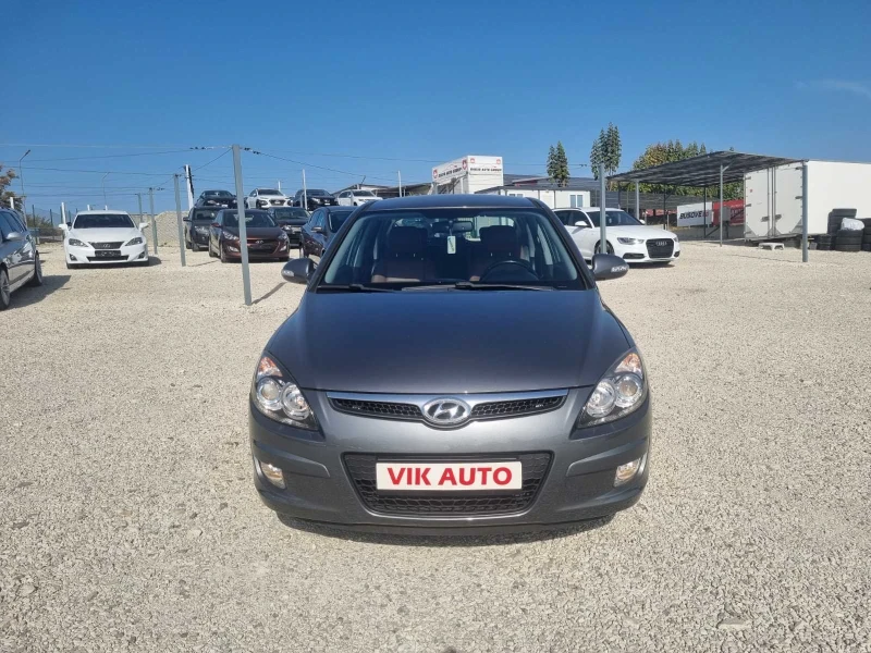 Hyundai I30 1.6 16V AUTOMAT SWISS, снимка 2 - Автомобили и джипове - 47750416