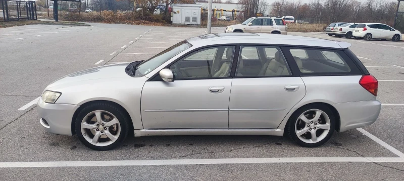 Subaru Legacy 3.0, снимка 2 - Автомобили и джипове - 48167501