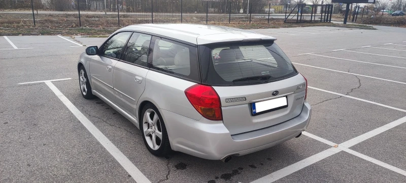 Subaru Legacy 3.0, снимка 3 - Автомобили и джипове - 48167501