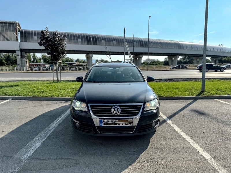 VW Passat, снимка 1 - Автомобили и джипове - 48253329