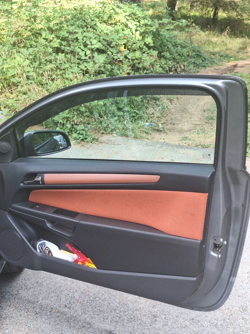 Opel Astra GTC, снимка 8 - Автомобили и джипове - 50293407