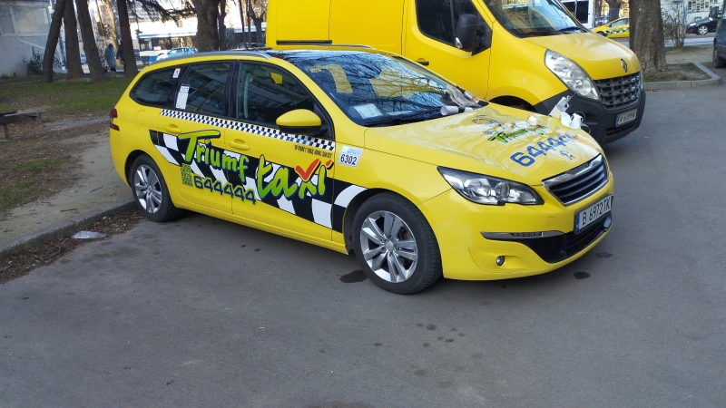 Peugeot 308, снимка 4 - Автомобили и джипове - 51864868