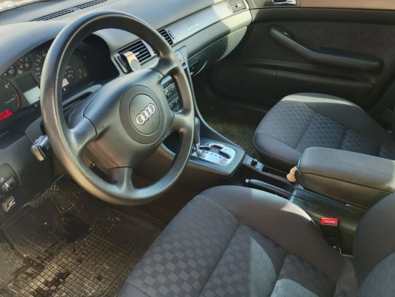 Audi A6 Quattro БЕНЗИН/ГАЗ, снимка 12 - Автомобили и джипове - 52088381