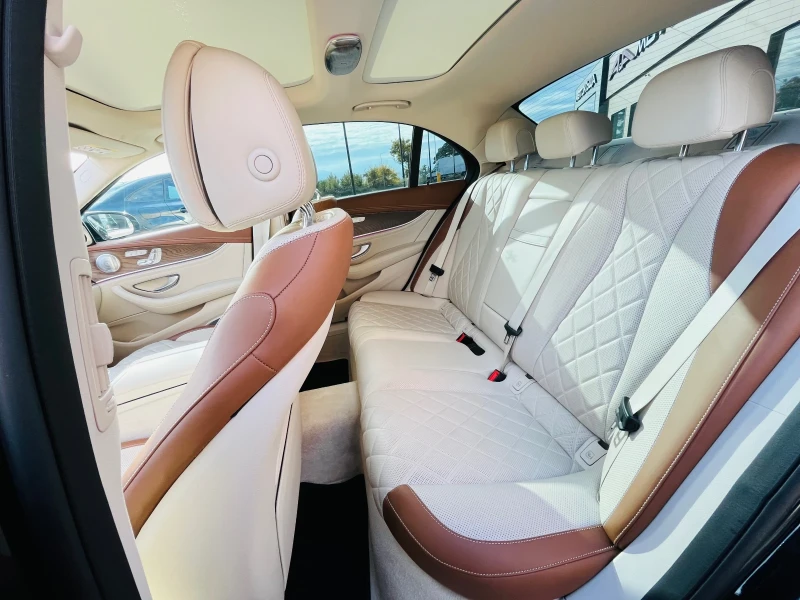 Mercedes-Benz E 400 d 4-MATIC;АБСОЛЮТНО ВСИЧКИ ЕКСТРИ, снимка 10 - Автомобили и джипове - 52280904