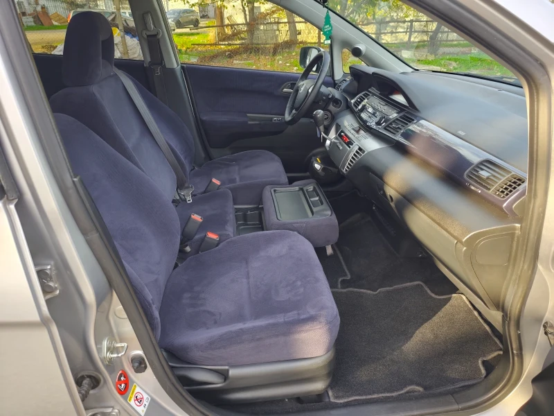 Honda Fr-v 2.2 ctdi /3+ 3/, снимка 13 - Автомобили и джипове - 52485074