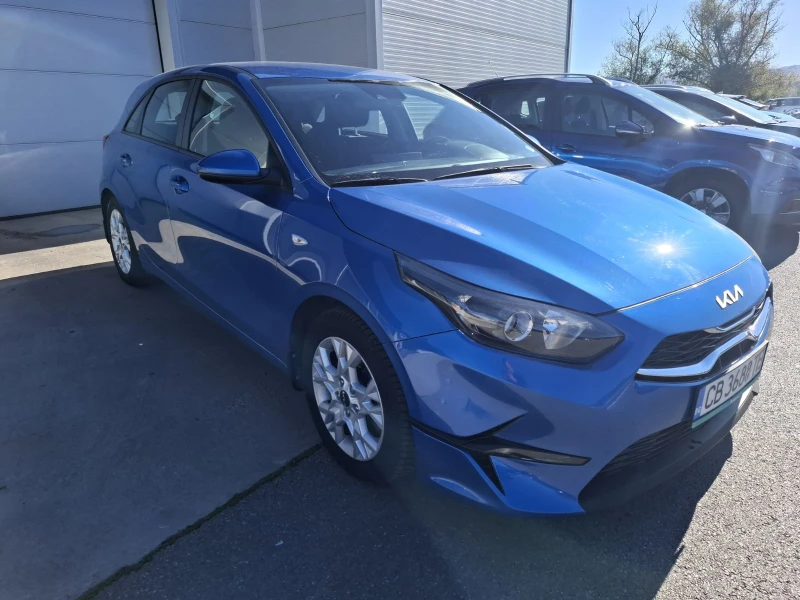 Kia Ceed 1.0 Турбо Гаранция, снимка 3 - Автомобили и джипове - 52532324