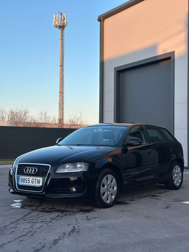 Audi A3 * 1.6TDi FACELIFT* , снимка 2 - Автомобили и джипове - 52775101