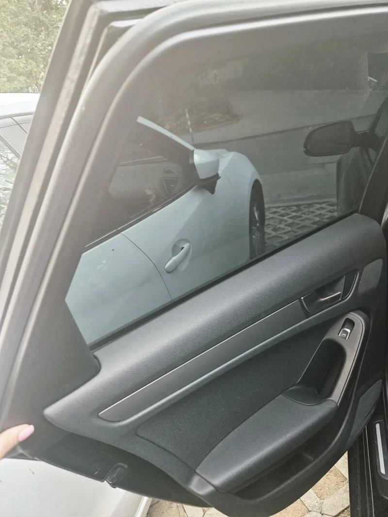 Audi A4, снимка 6 - Автомобили и джипове - 52911721