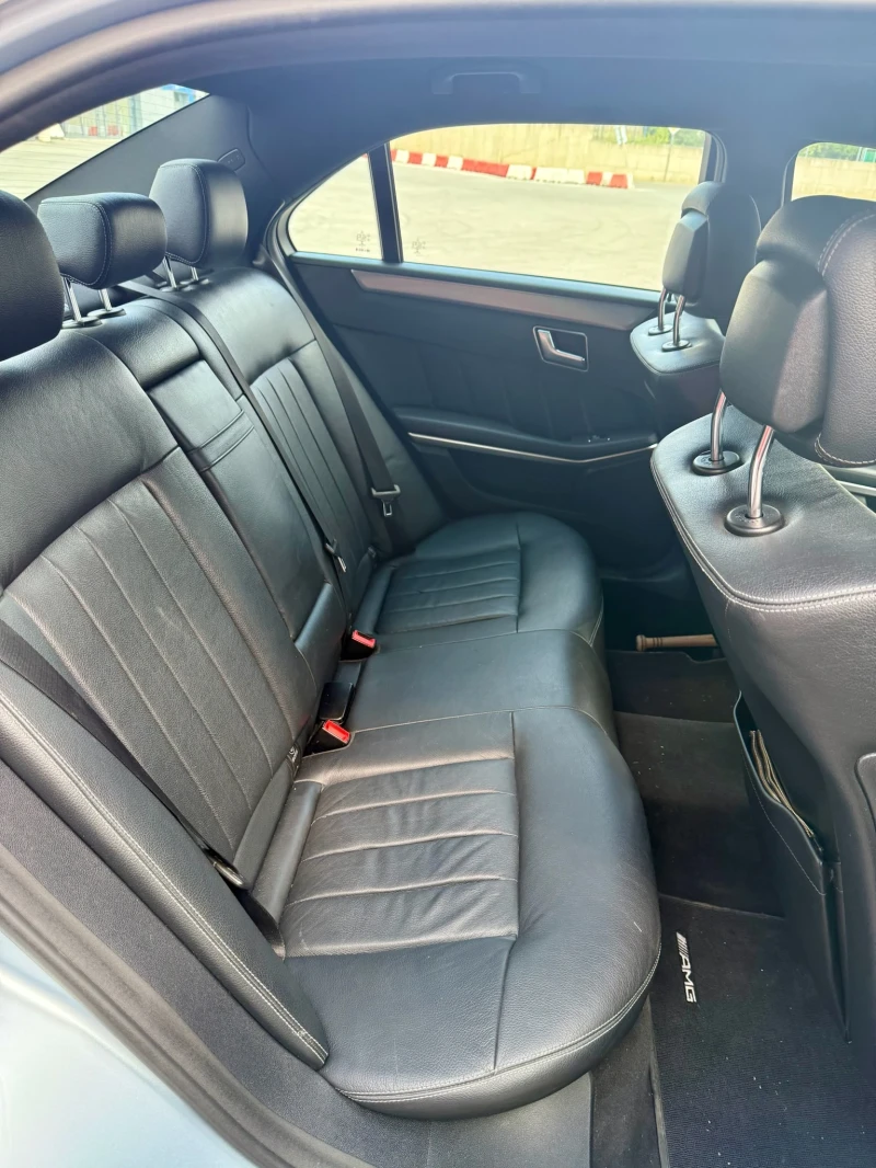Mercedes-Benz E 220 Face/Bluetec, снимка 7 - Автомобили и джипове - 53376971