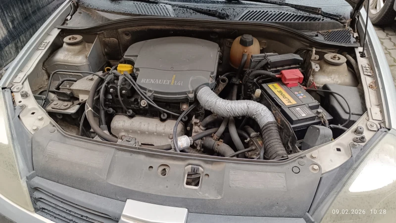 Renault Symbol, снимка 4 - Автомобили и джипове - 53450417