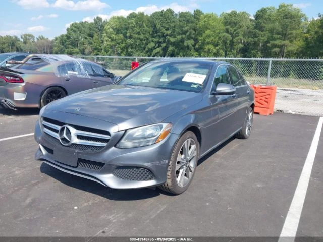 Mercedes-Benz C 300 4MATIC - изображение 3