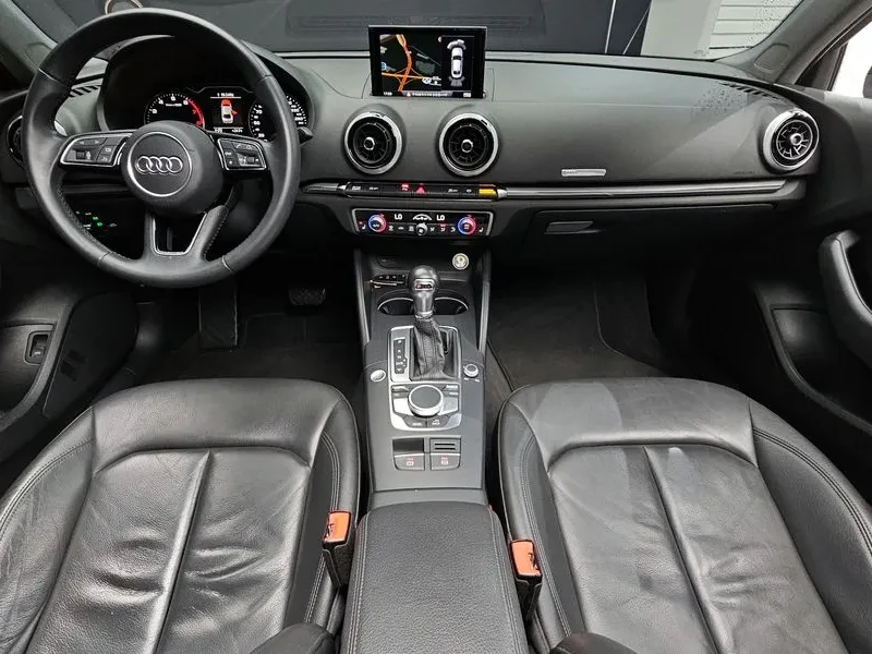 Audi A3 40 TFSI, снимка 7 - Автомобили и джипове - 55703333