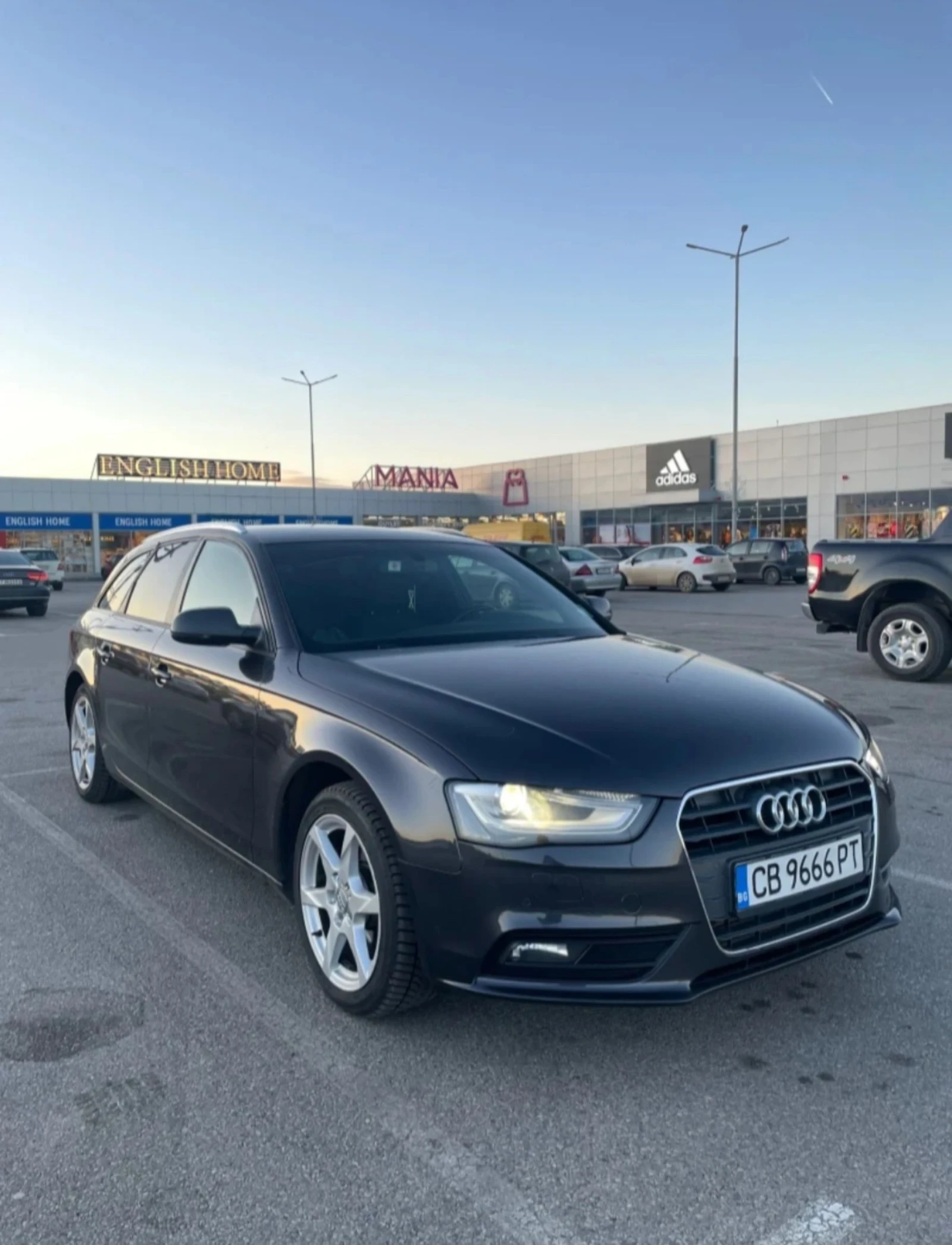 Audi A4, снимка 1