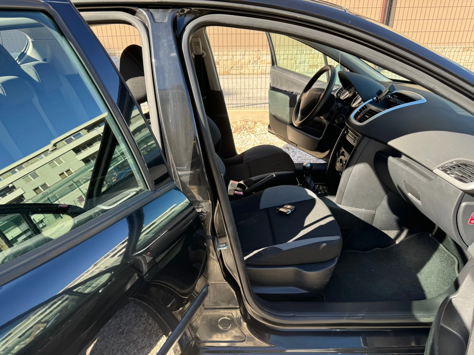 Peugeot 207 | Mobile.bg   13